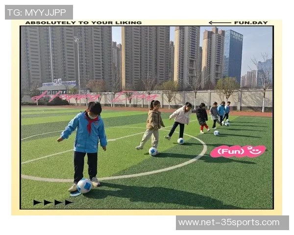 掌握足球起球技巧提升你的比赛表现与控球能力的全面指南 掌握足球起球技巧提升你的比赛表现与控球能力的全面指南