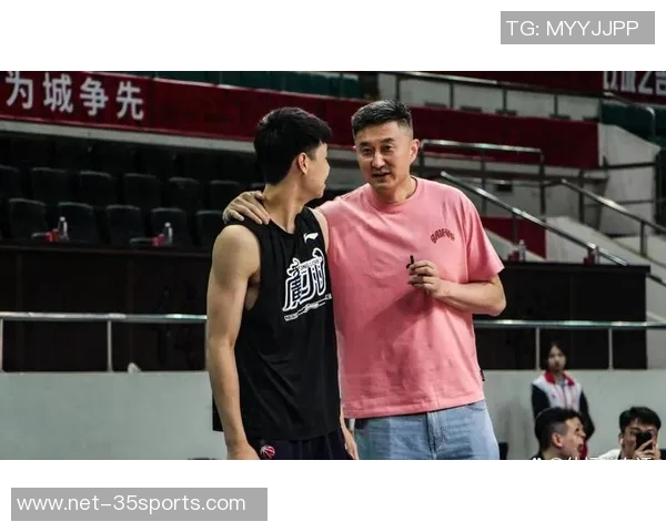 广东队全力以赴对决上海山西季后赛能否助杜锋轻松晋级总决赛 广东队全力以赴对决上海山西季后赛能否助杜锋轻松晋级总决赛