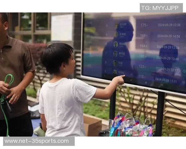 足球比分实时直播带你体验赛事精彩瞬间与即时数据分析 足球比分实时直播带你体验赛事精彩瞬间与即时数据分析